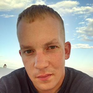 Meet your Posher, Ray